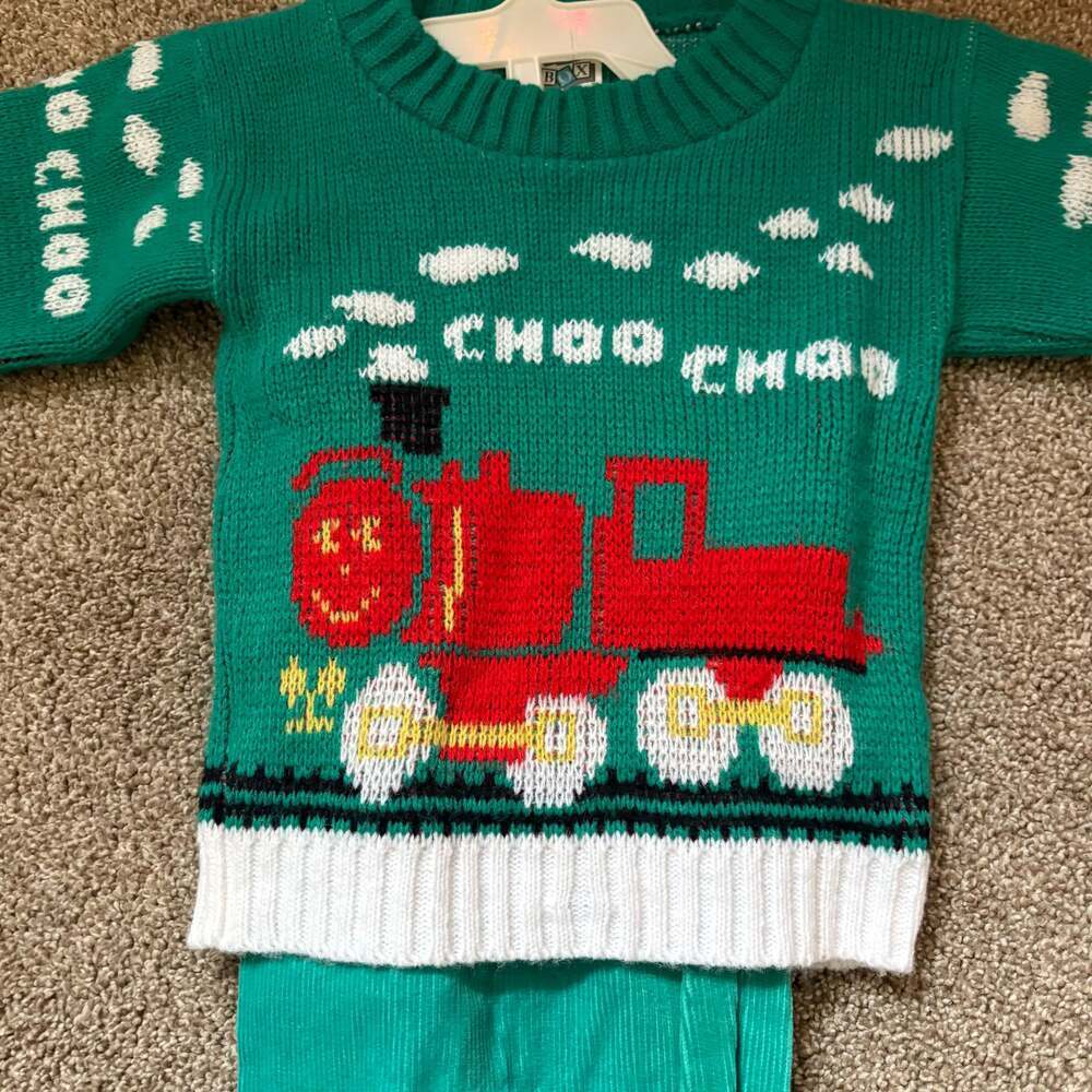 Vintage Hand Knitted Steam Train Sweater for Toddler toy box 12 months - Picture 3 of 8